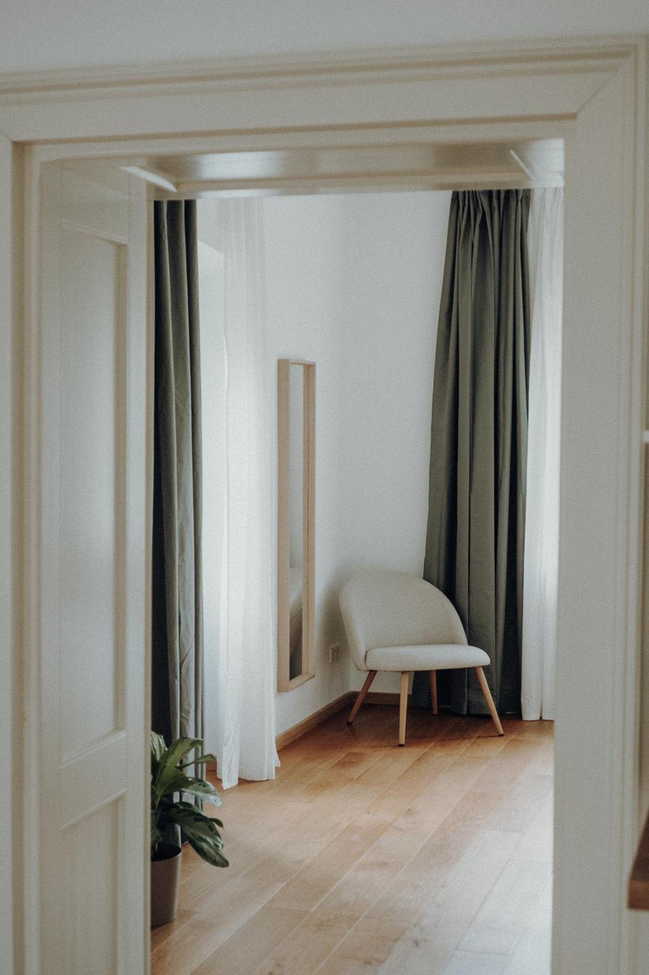 Weinstrassen Apartment Mit Zentrumsanbindung Neustadt an der Weinstraße Kültér fotó